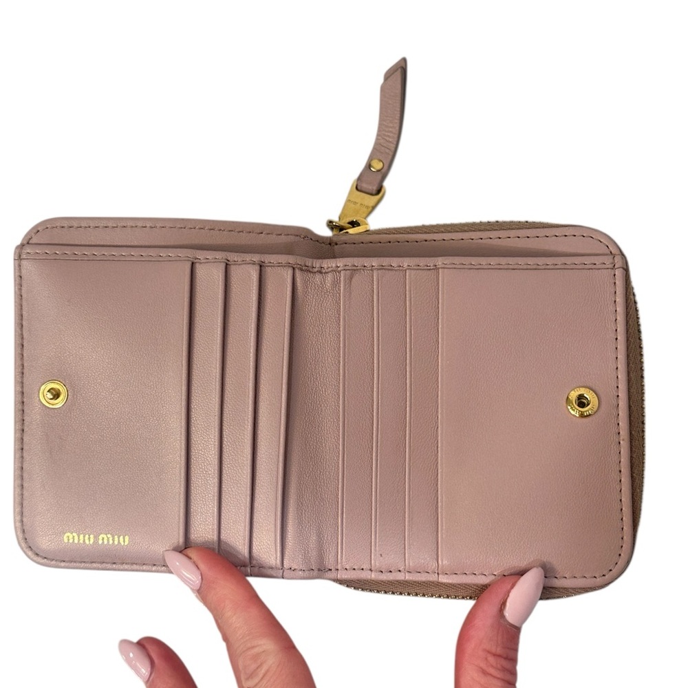 Miu Miu Small Matelasse Nappa Leather Wallet - Picture 7 of 9